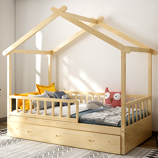 Wood House Child Bed  (2).jpg