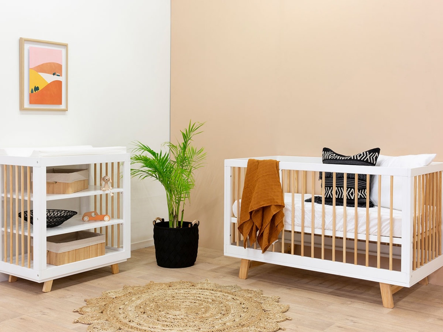 High quality modern wooden furniture solid wood baby cot (7).jpg