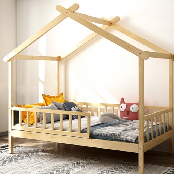 Wood House Child Bed
